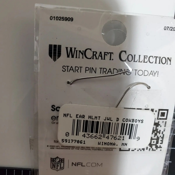 Dallas Cowboys Helmet Shape Fish Hook Earrings, Gift for Her Mom NEW Offical NFL - Picture 3 of 3